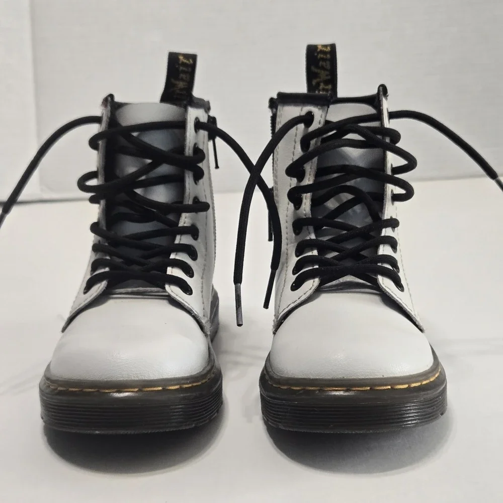Dr Doc Martens Kids Size US 11 Lace‎ Up High Top White Leather Combat Boots
